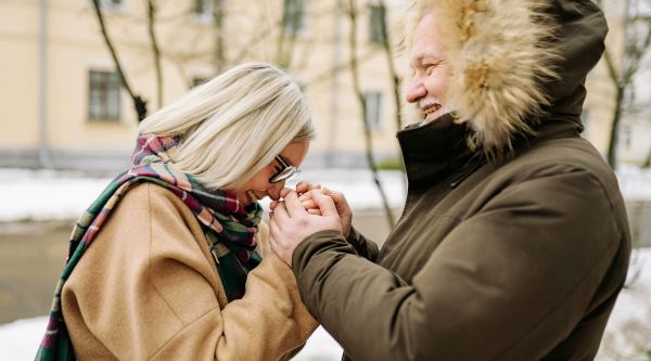 Winter Skin Care for Incontinence: Staying Warm, Dry, and Comfortable
