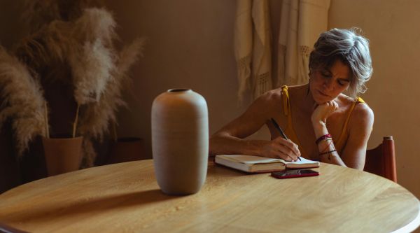 How an Incontinence Symptom Diary Can Unlock Insights