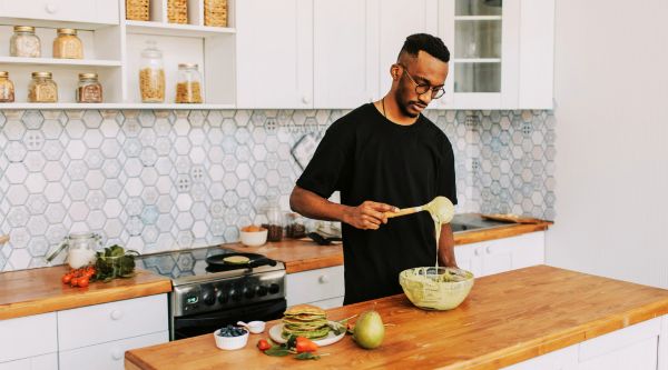 Low FODMAP Diet for Incontinence: Managing Symptoms with Gut-Friendly Foods