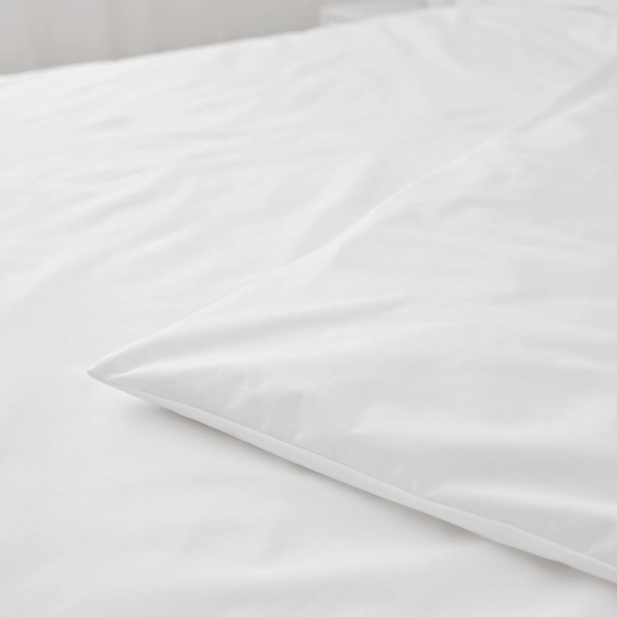 Invizi Waterproof Quilt Cover